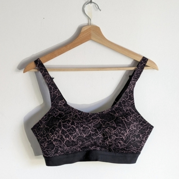 Lululemon Fine Form Racerback  Sports Bra - Picture 5 of 11